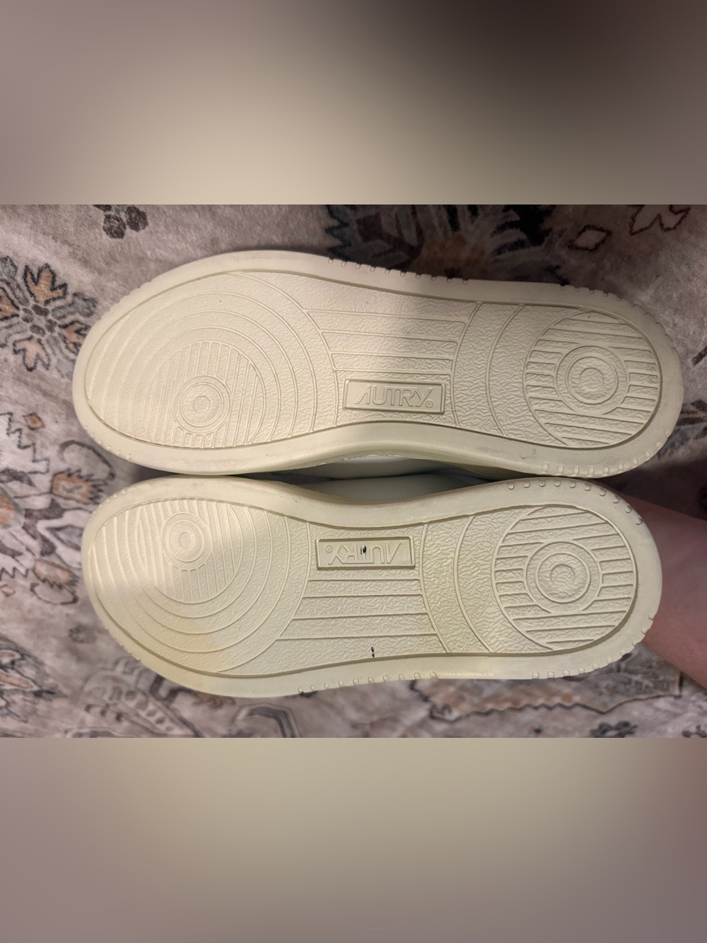 AUTRY MEDALIST LOW TOP SNEAKERS NEW 38 - Picture 4 of 7